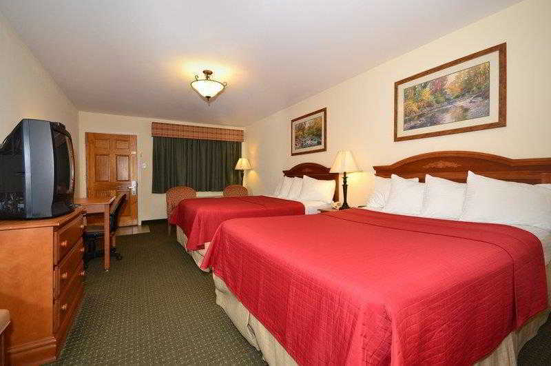 Western Stagecoach Hotel Pollock Pines